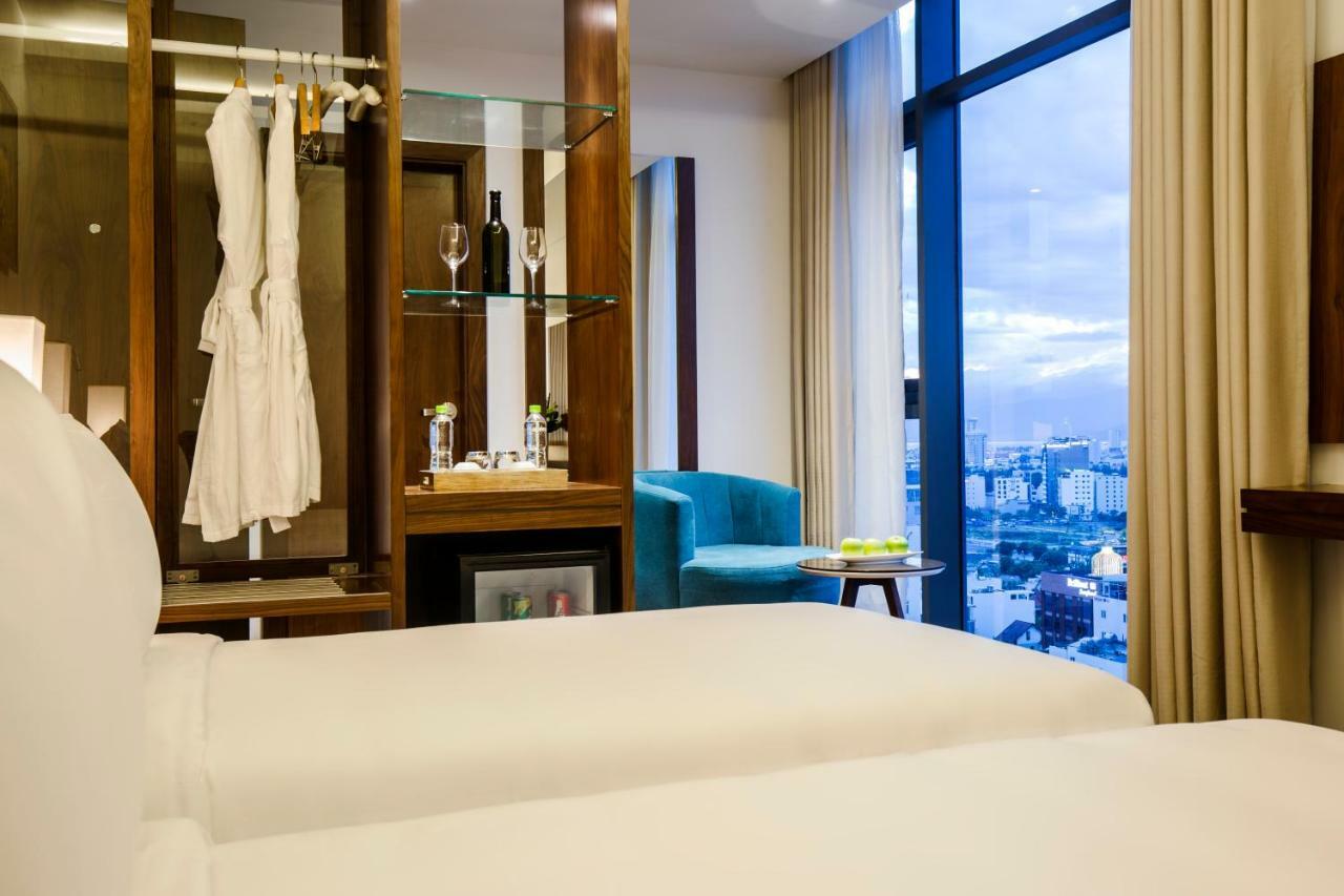 Maximilan Hotel