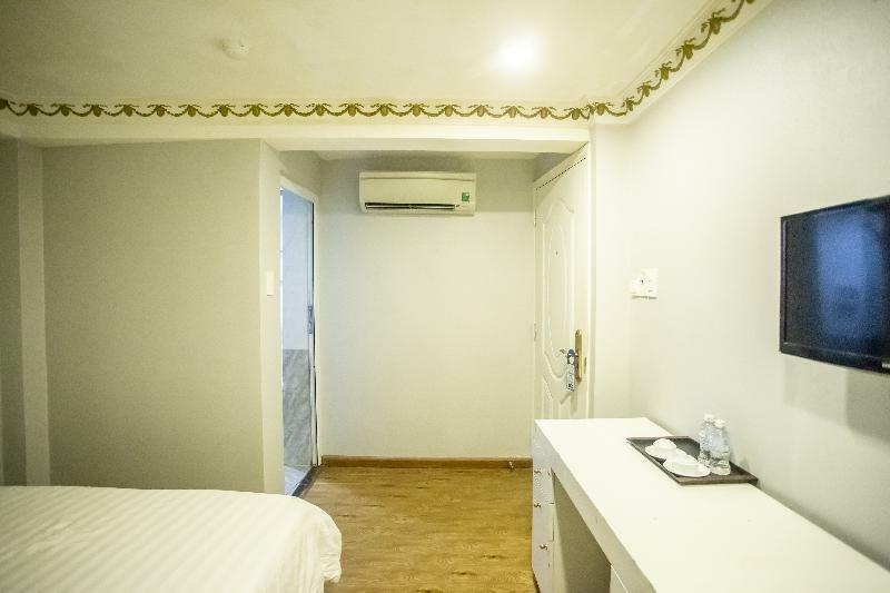 Phố đi Bộ Bùi Viện Khách sạn 2*