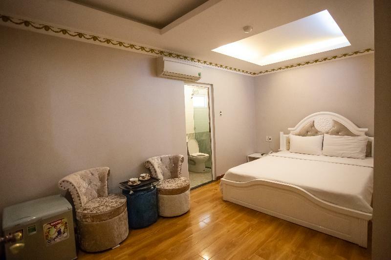 Phố đi Bộ Bùi Viện TP. Hồ Chí Minh