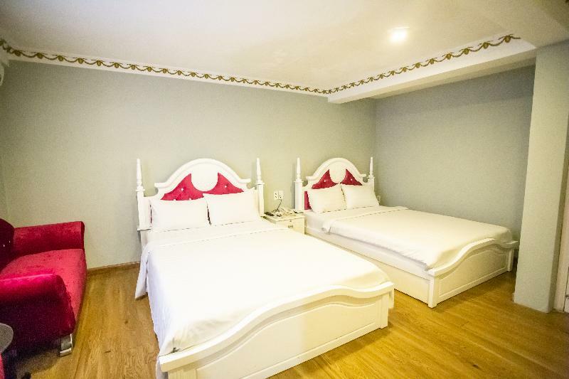Phố đi Bộ Bùi Viện 2* TP. Hồ Chí Minh