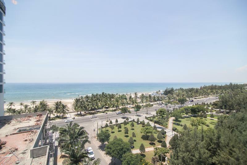 Hotel Grand Mango 3*