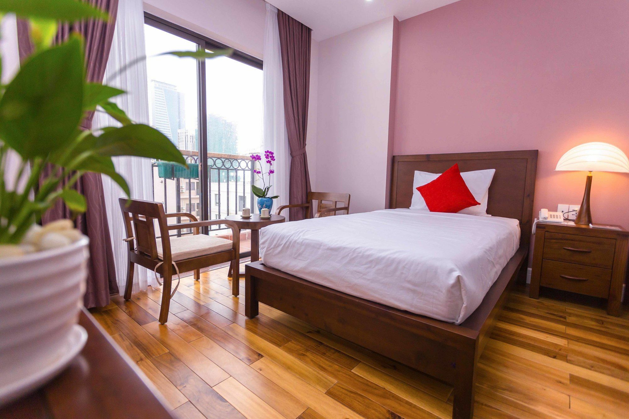Eco Boutique Hotel 3*