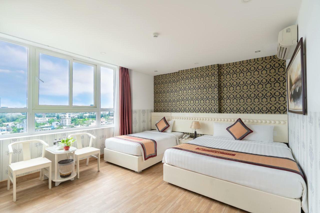 Jay Grand Hotel