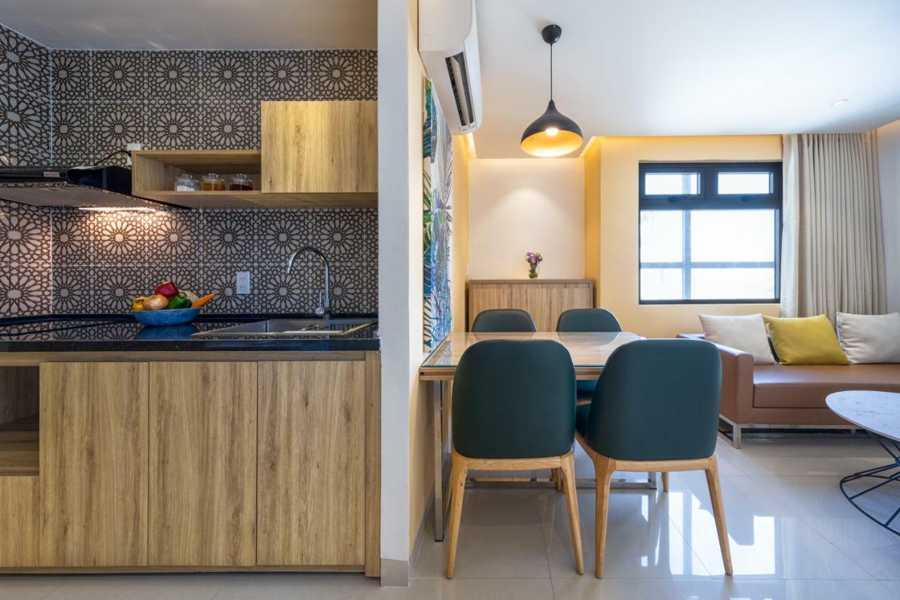 Maison Phuong & 4*