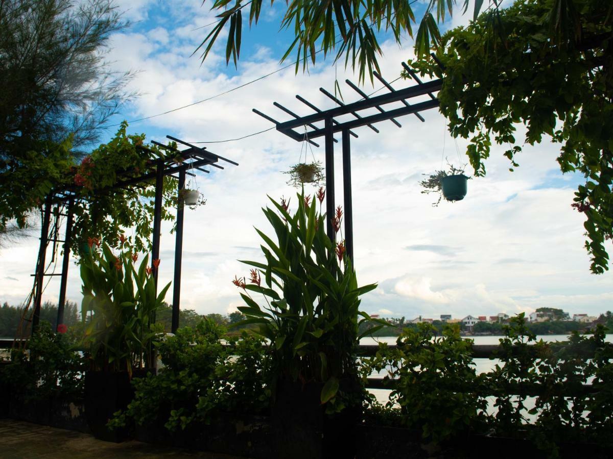 Hotel Waterfront