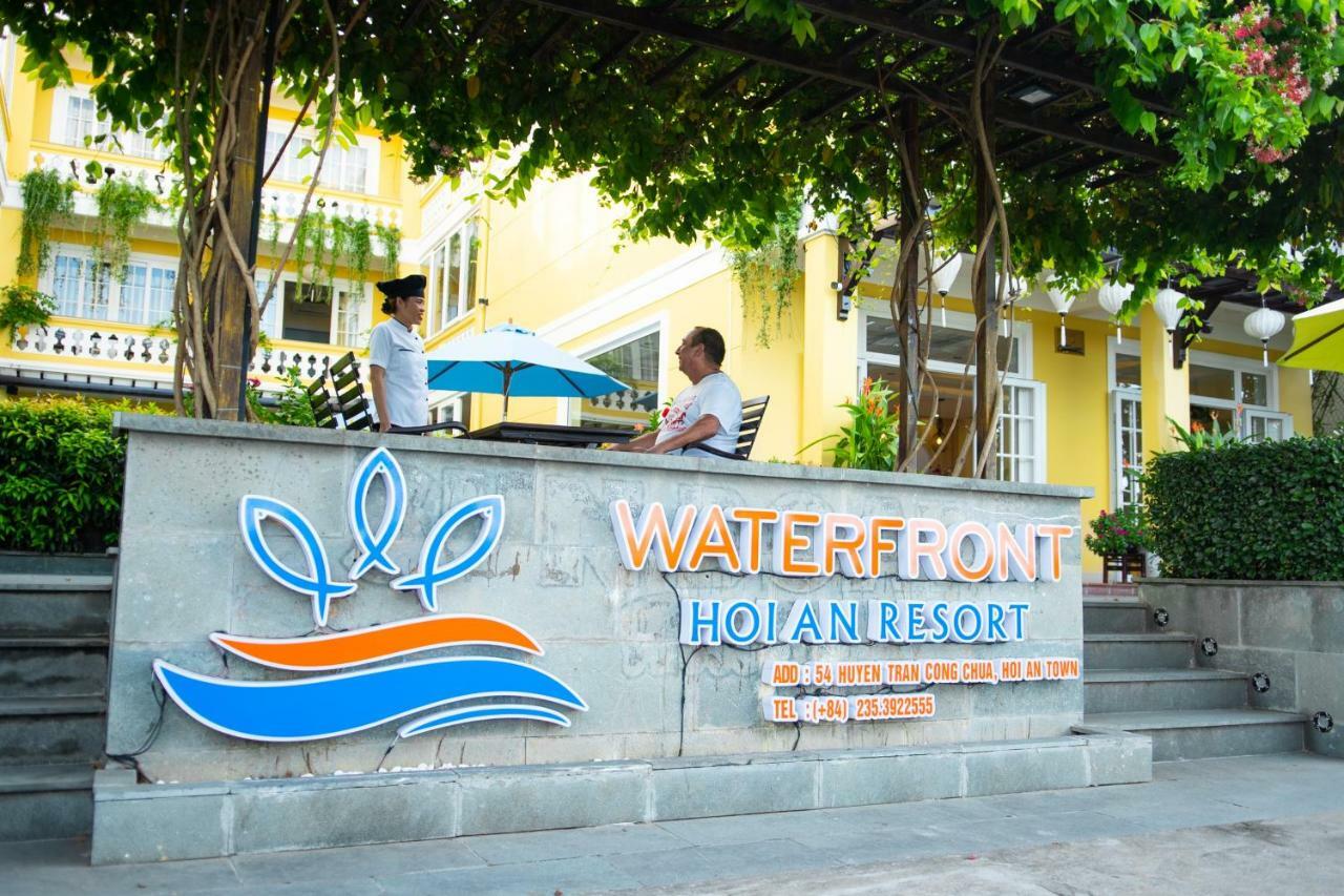 Waterfront Hotel