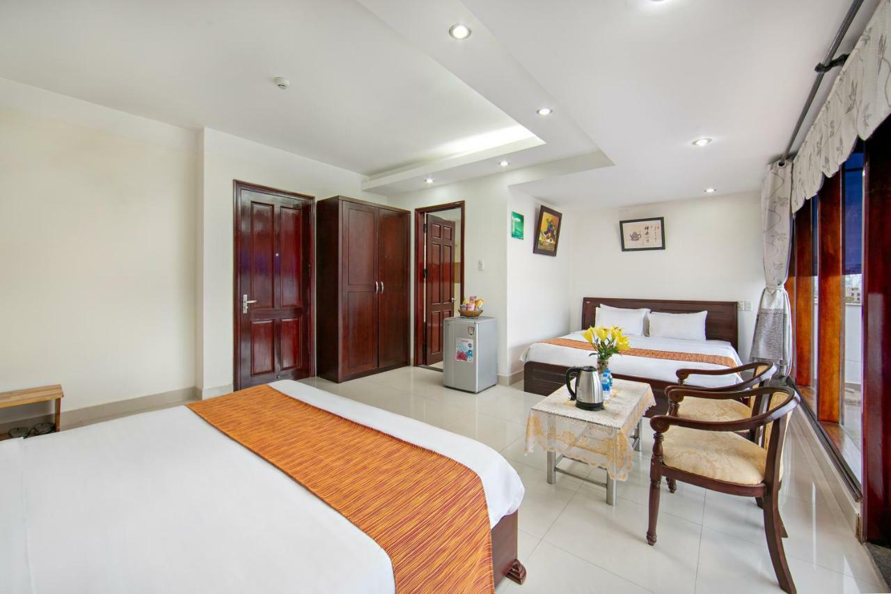 Dream Hotel 3*