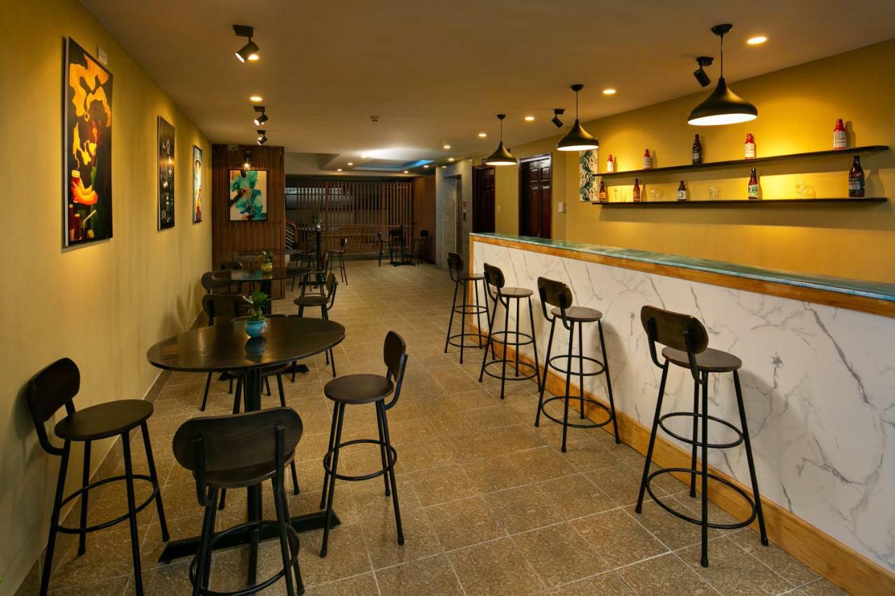Dream Hotel 3*