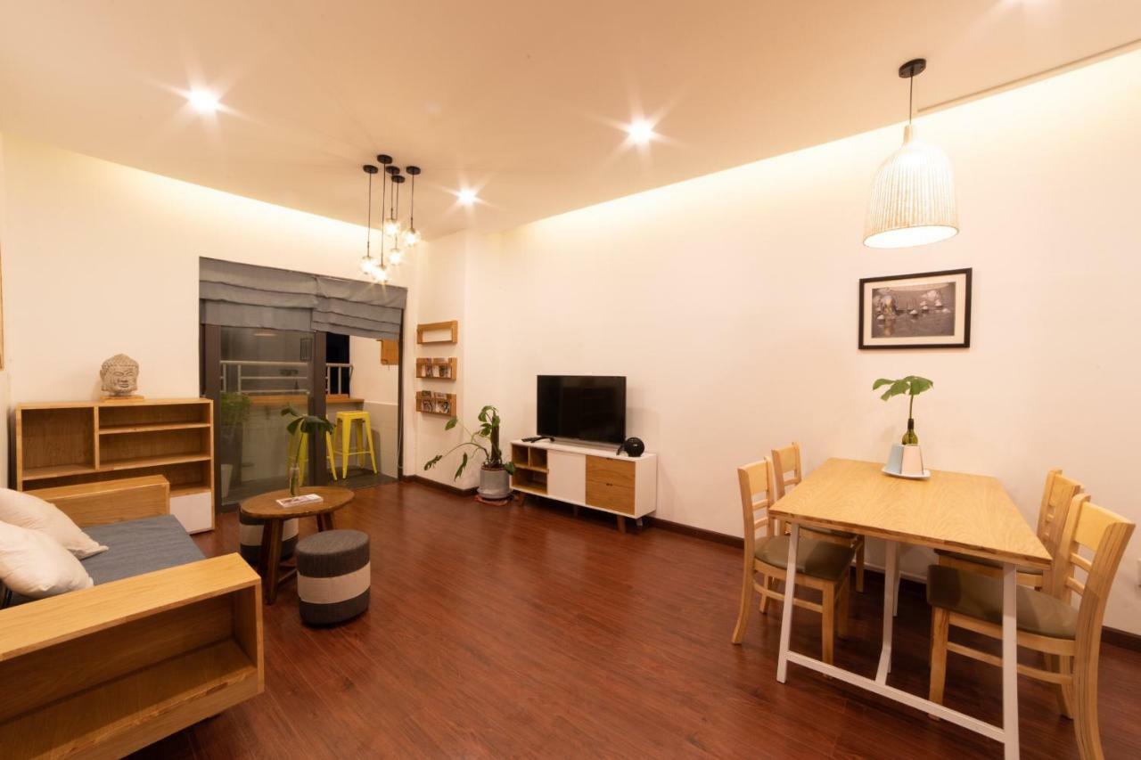 Dolphin Apartment Nha Trang