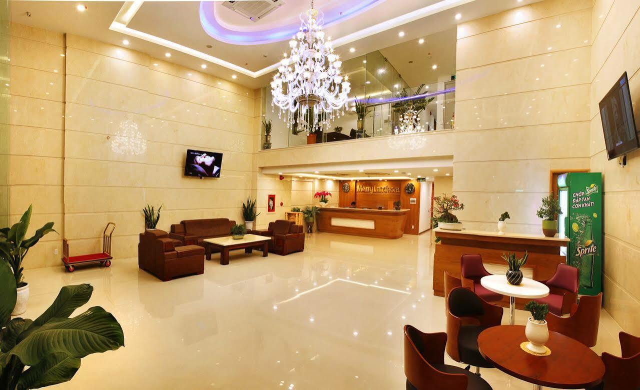 Hotel Merry Land 4*