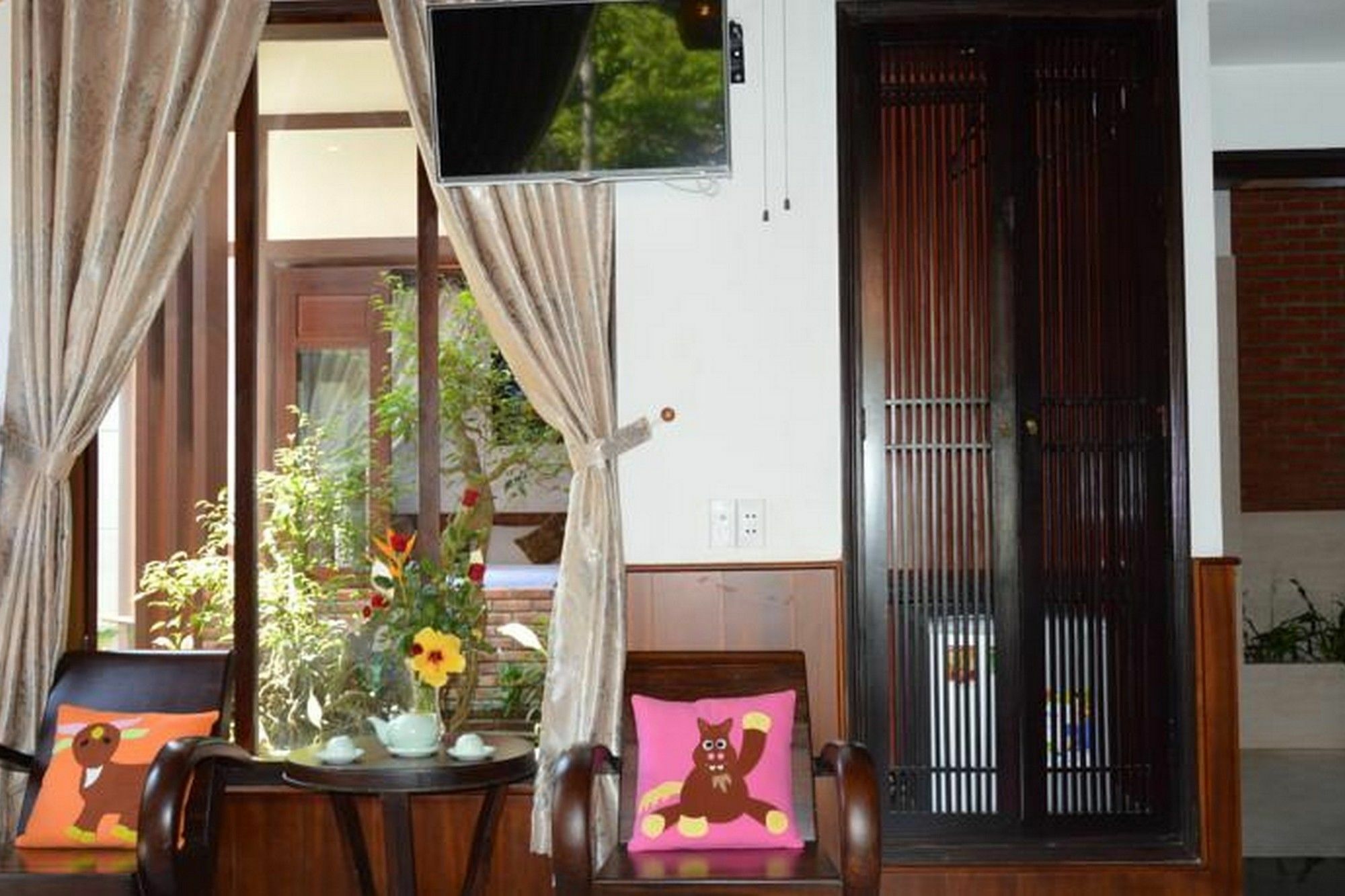 313 Cua Dai - Viet House