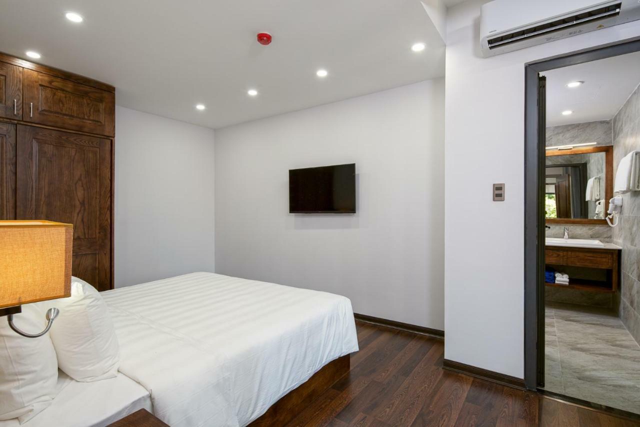 Dana Hotel 3*