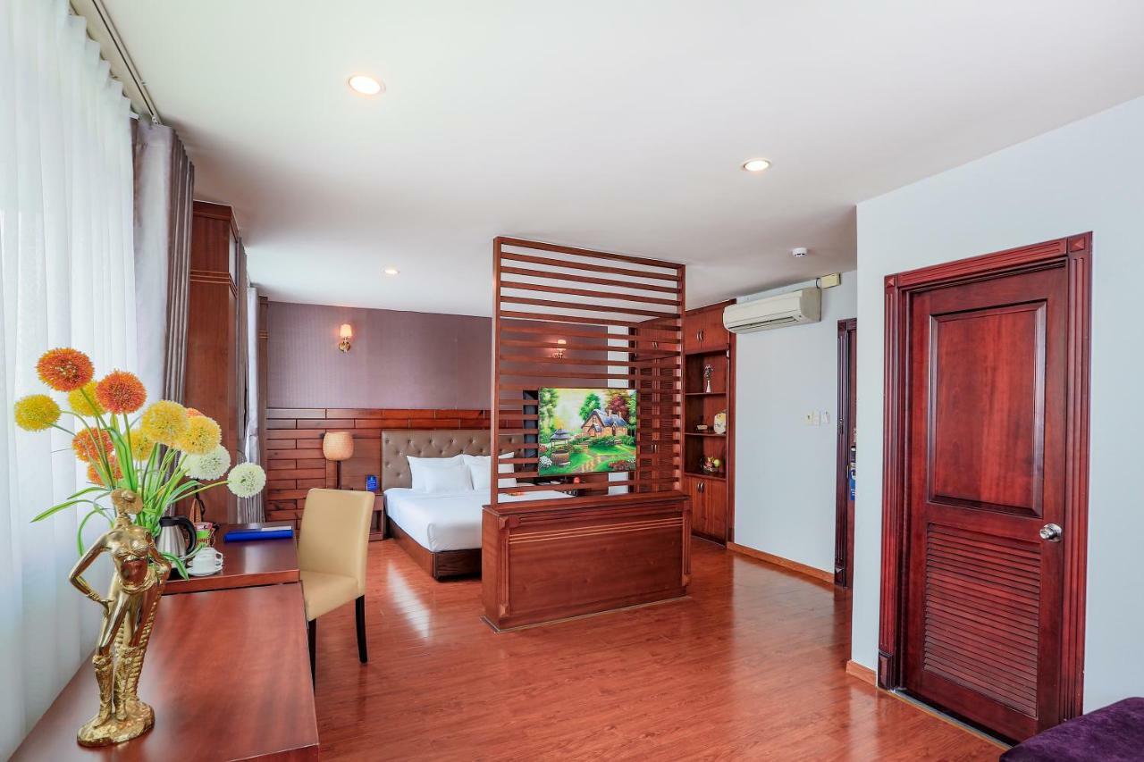 Khách sạn Park View Saigon 3*