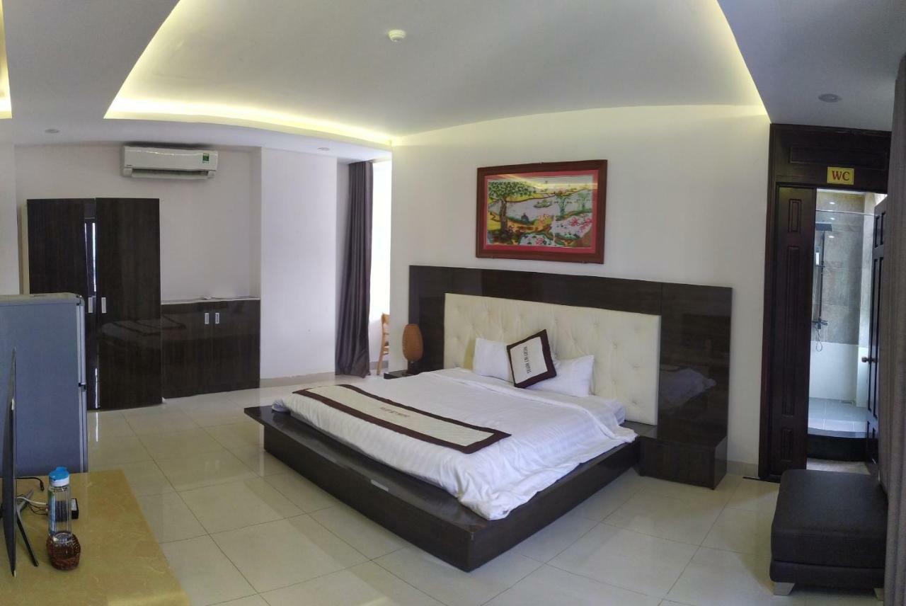 Hotel Night Sky Da Nang