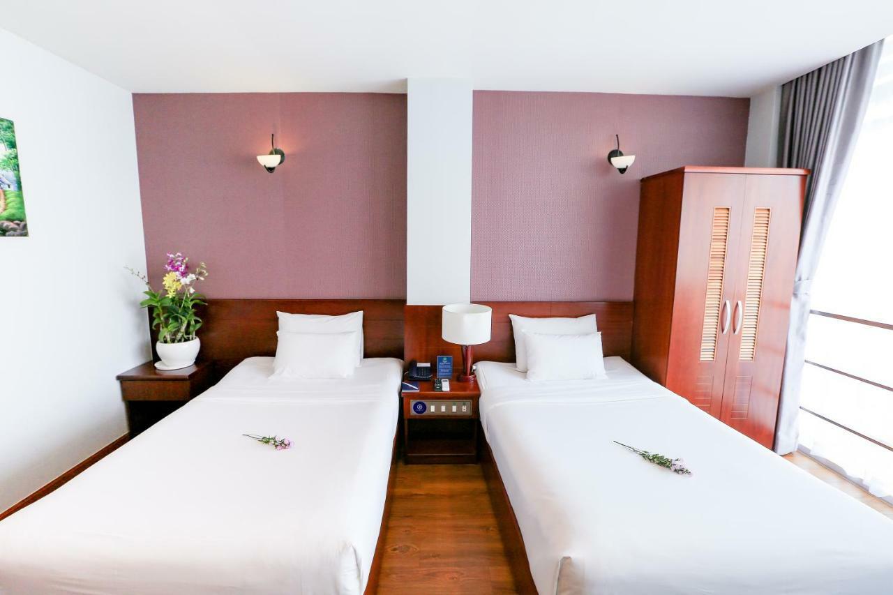 Khách sạn Park View Saigon 3*