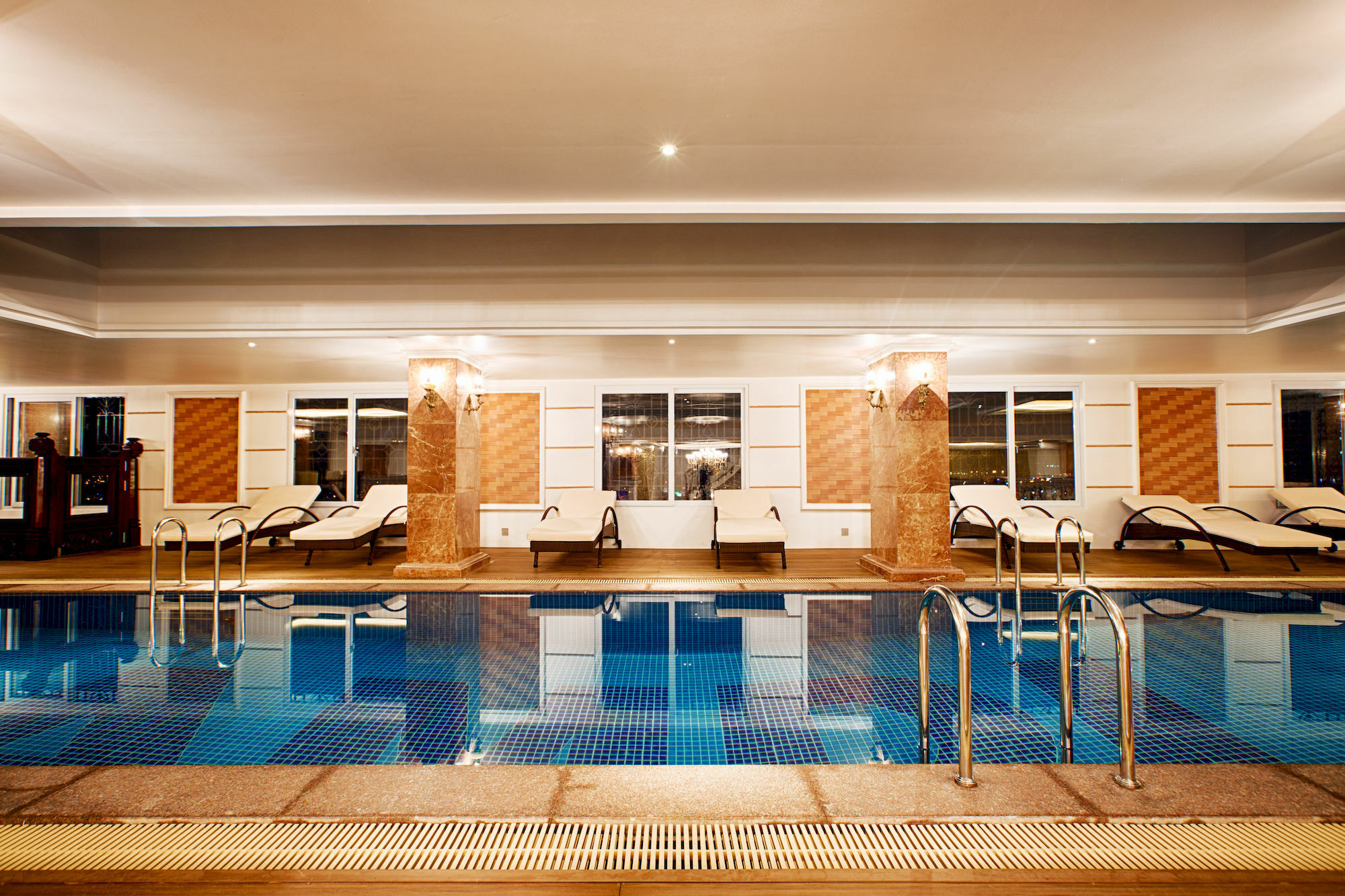 Samdi Khách sạn 4*