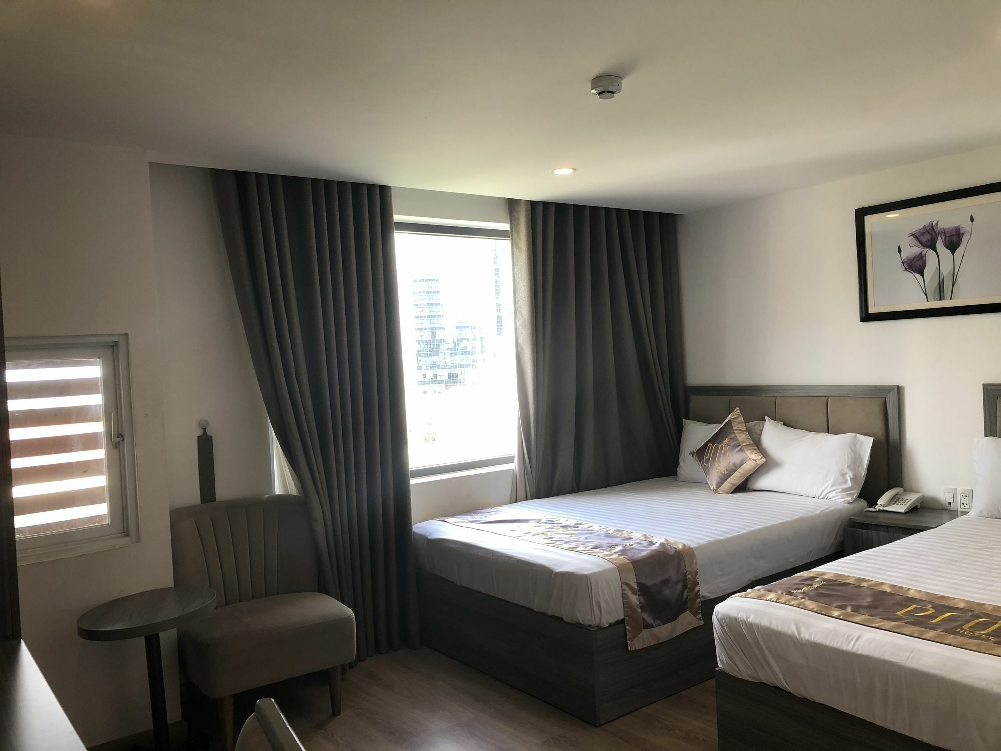 Hotel Eros