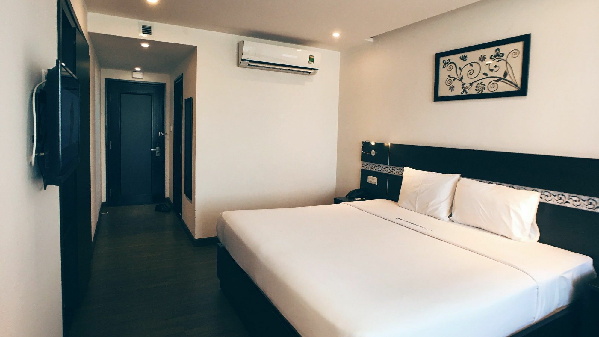 Sea Garden Hotel 4*