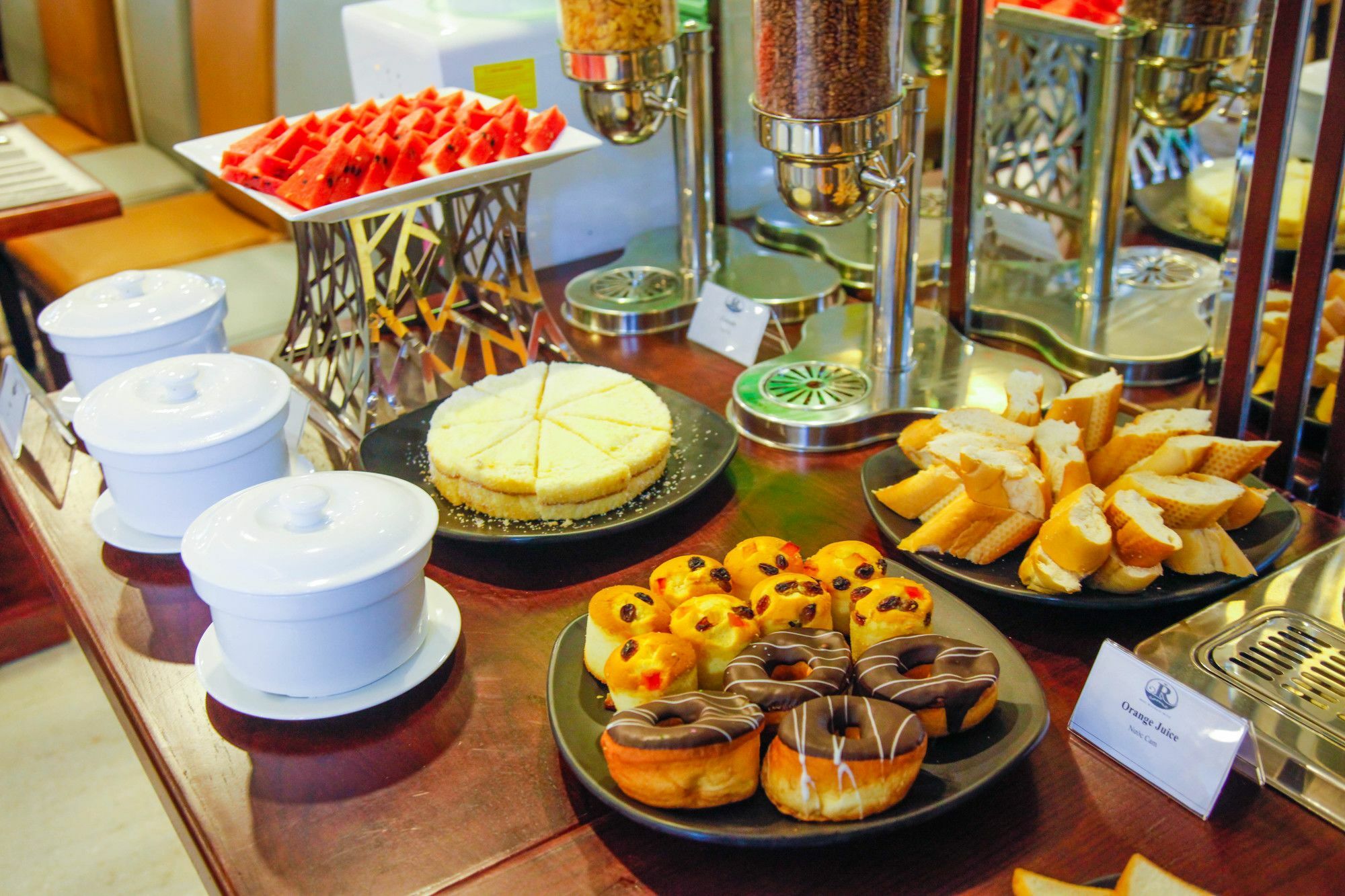 Ritzy Boutique Hotel 4*