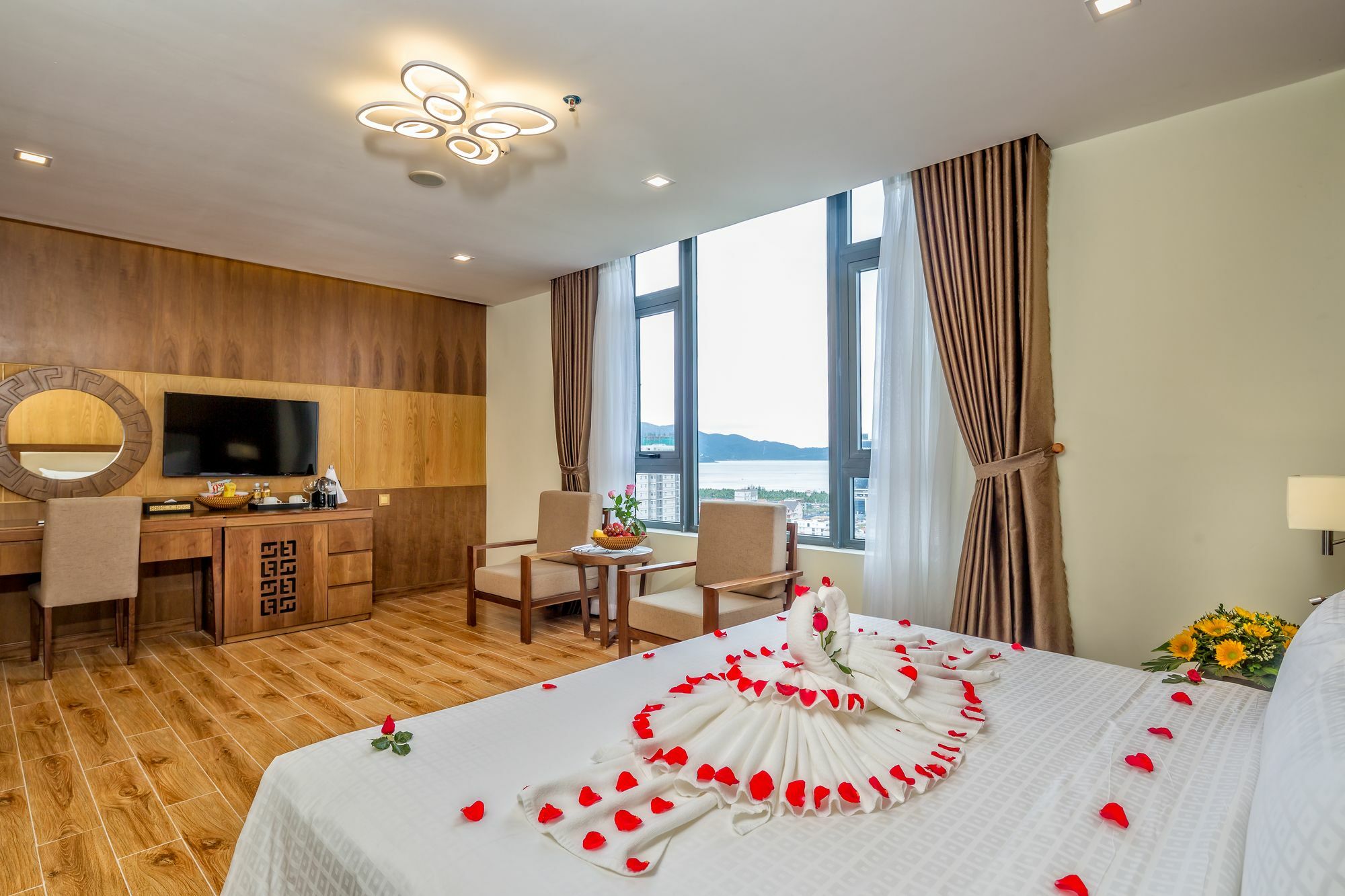 Nhu Minh Plaza Hotel