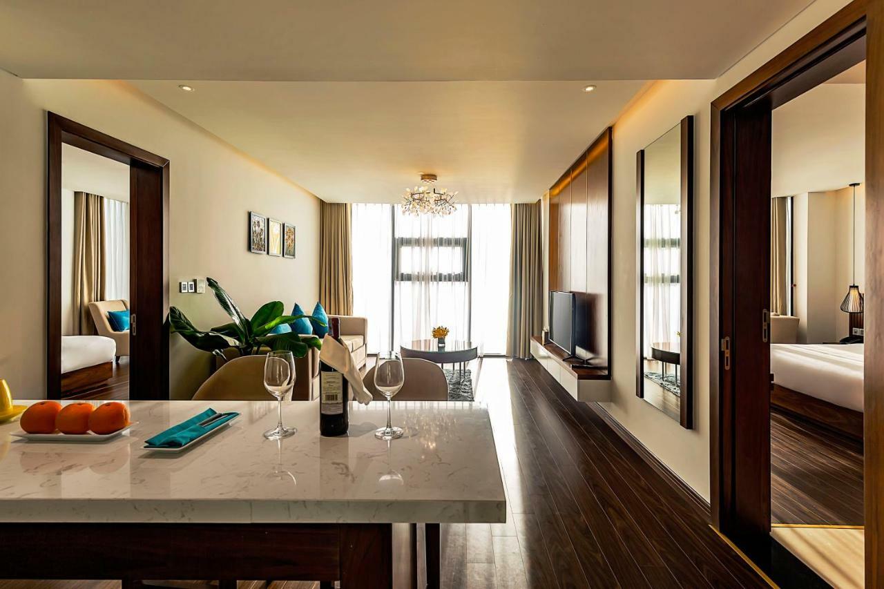 Maximilan Hotel Da Nang
