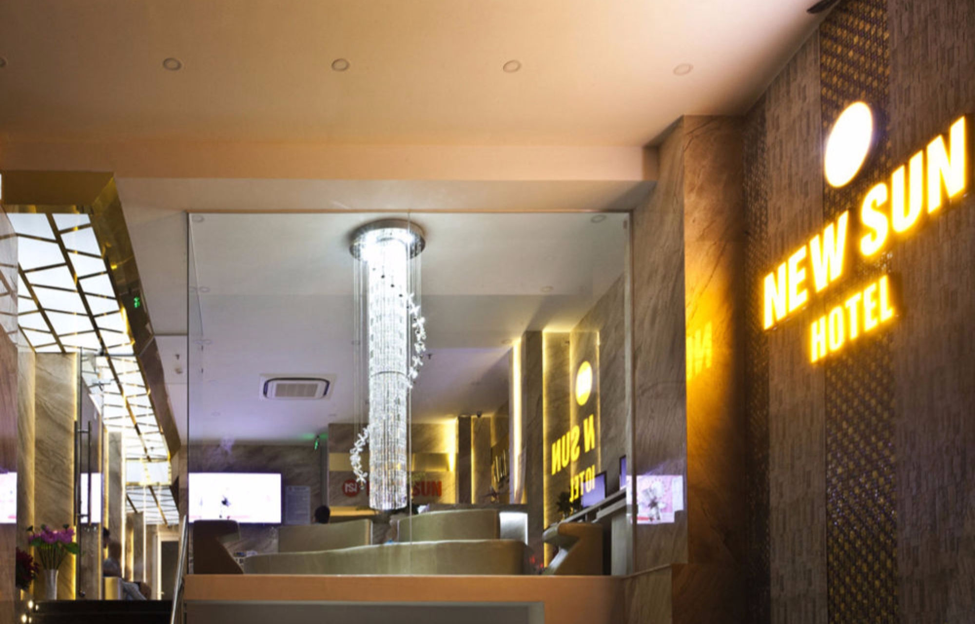 Hotel New Sun