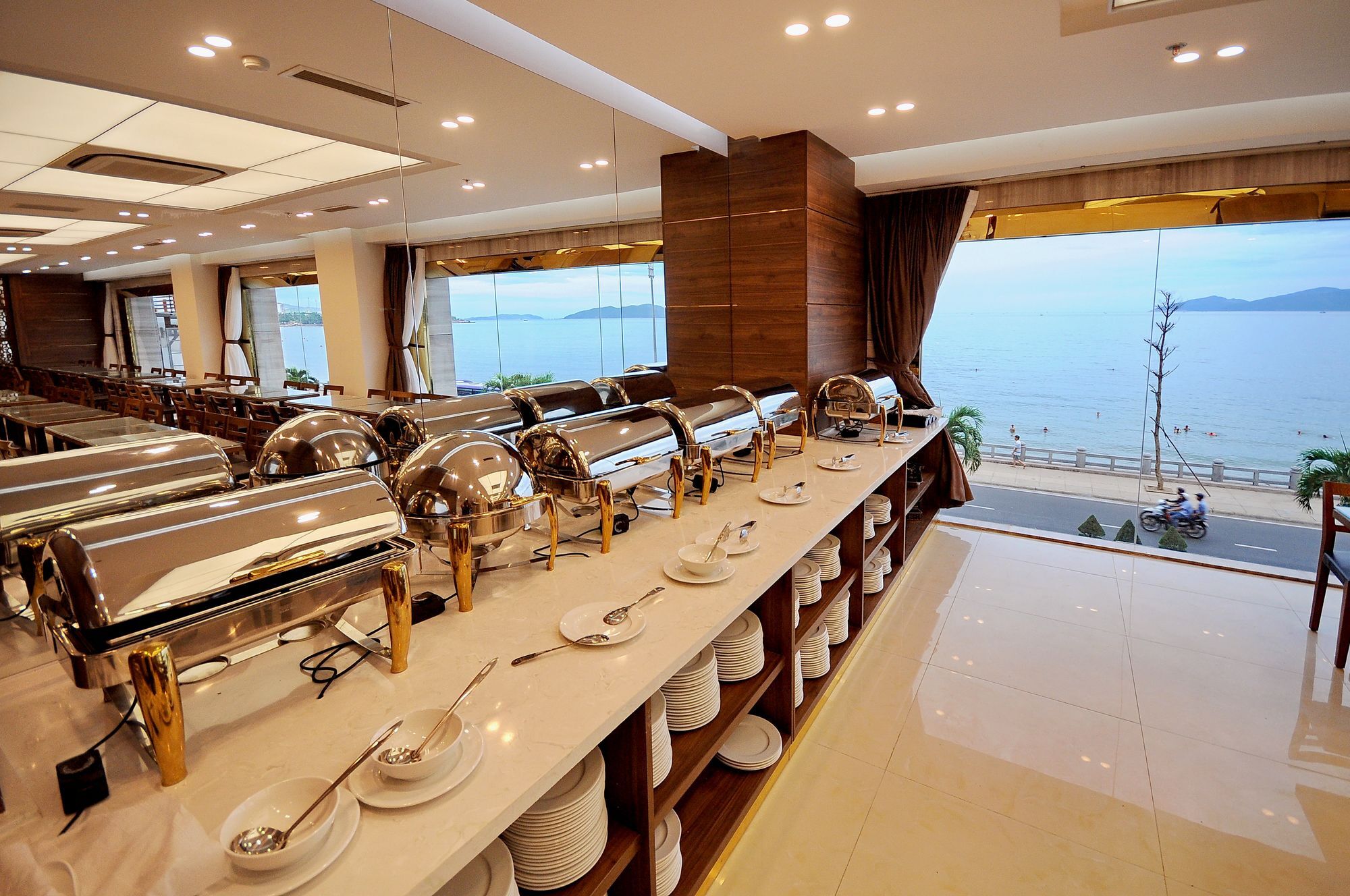 Lenid Ocean View 4*