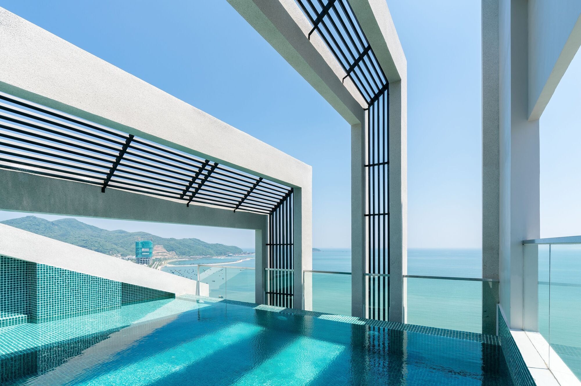 Khách sạn Joy Trip Hotel&spa 4*