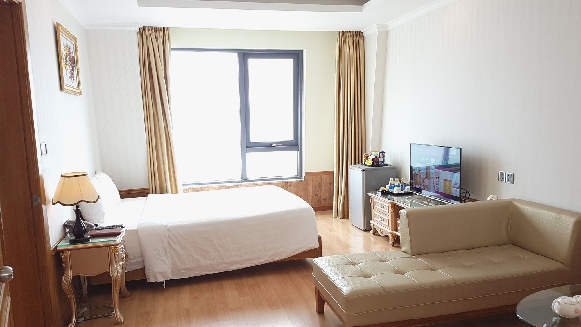 Serene Beach Hotel Danang 4* Da Nang