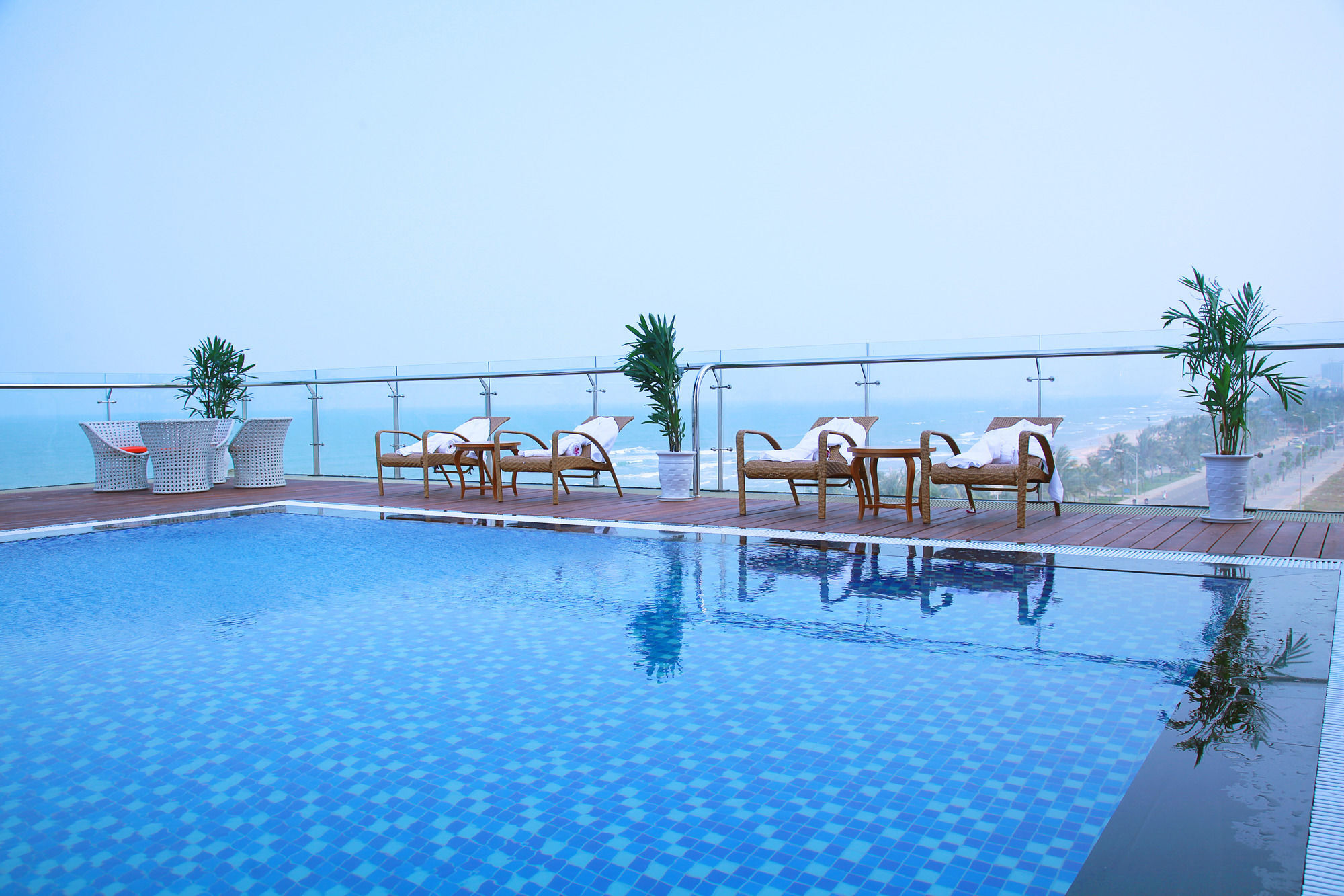 Serene Beach Hotel Danang Hotel Da Nang