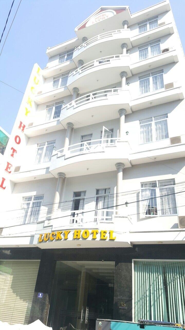 Lucky Hotel