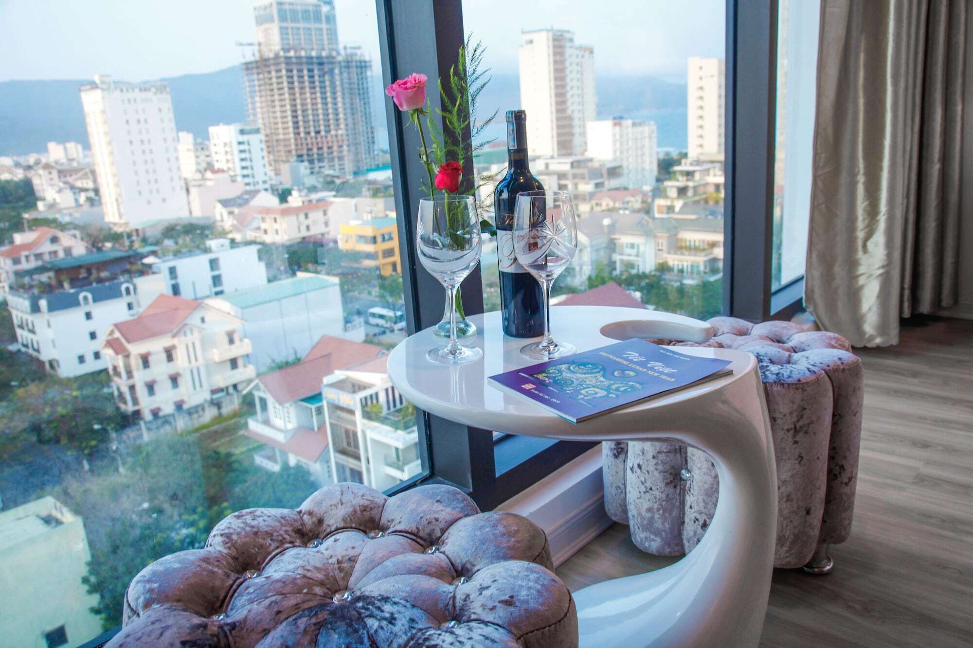 Golden Rose Da Nang
