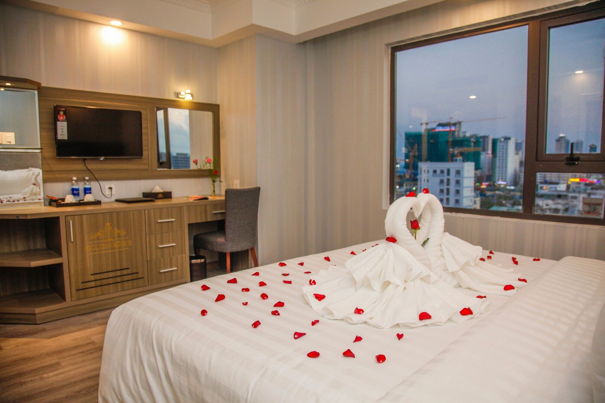 Hotel Golden Rose 4*