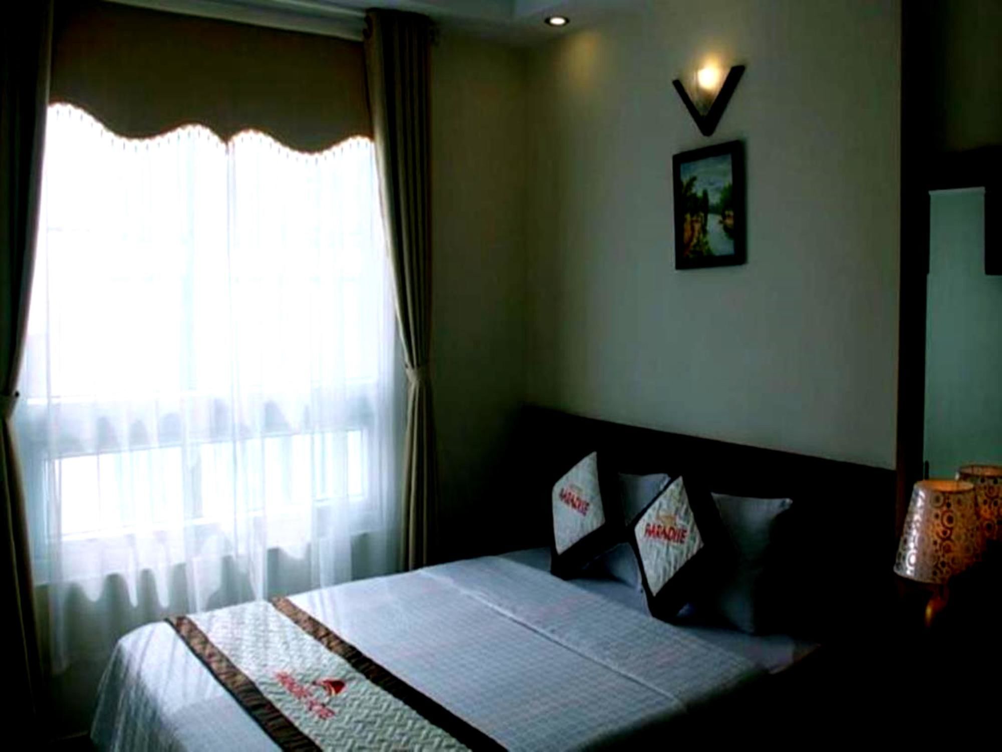 Paradise Khách sạn Đà Nẵng