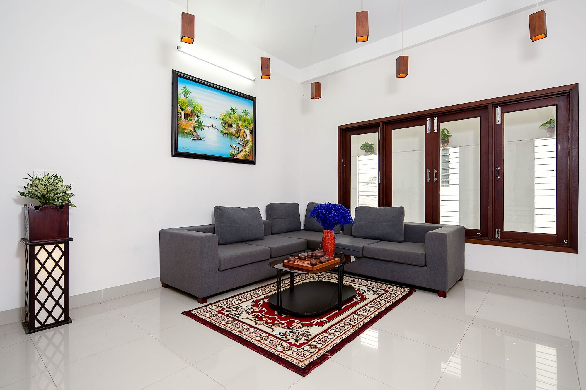 T P House 3 Apartment *
