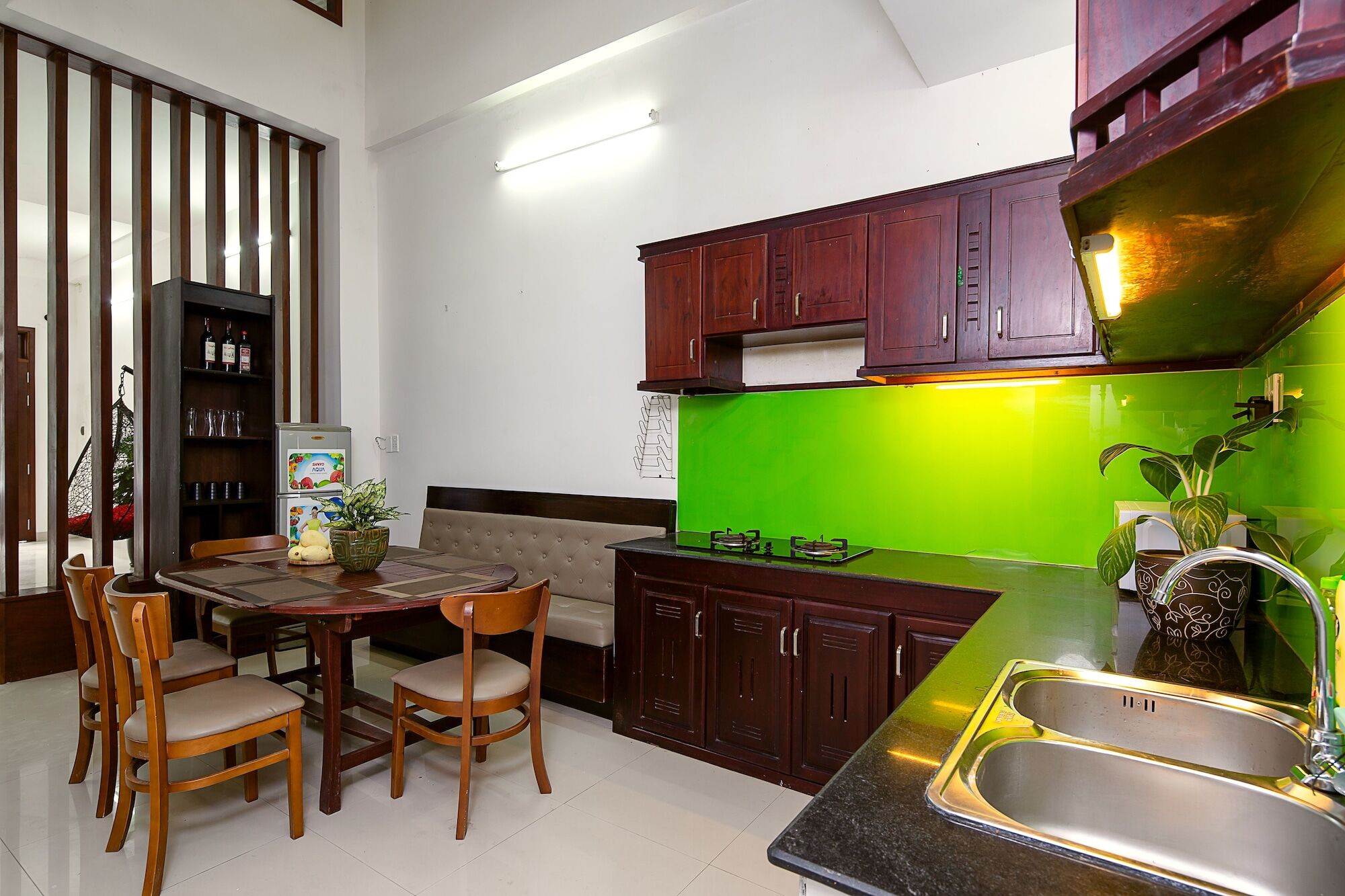 Apartment T P House 3 *