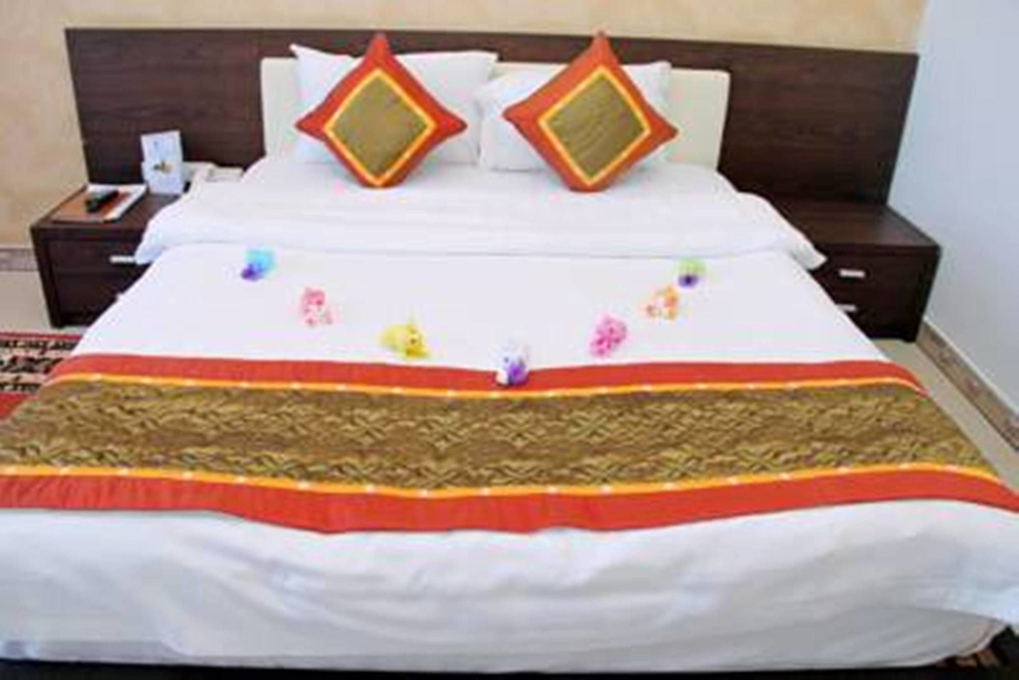 Lion Sea Hotel 3*