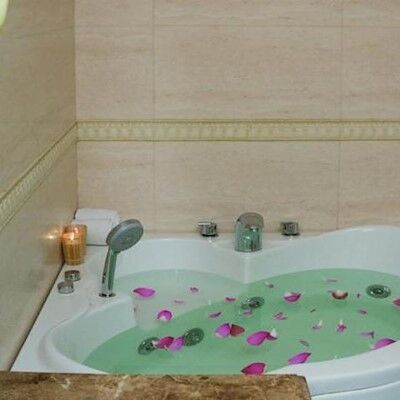 Silverland Jolie 4* TP. Hồ Chí Minh