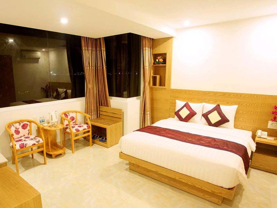 Khách sạn Majestic Star Nha Trang