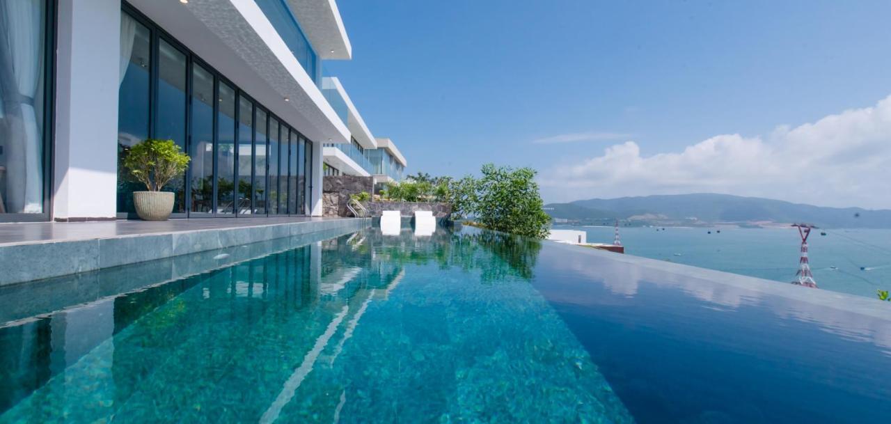 Oceanfront Villas Villa Nha Trang