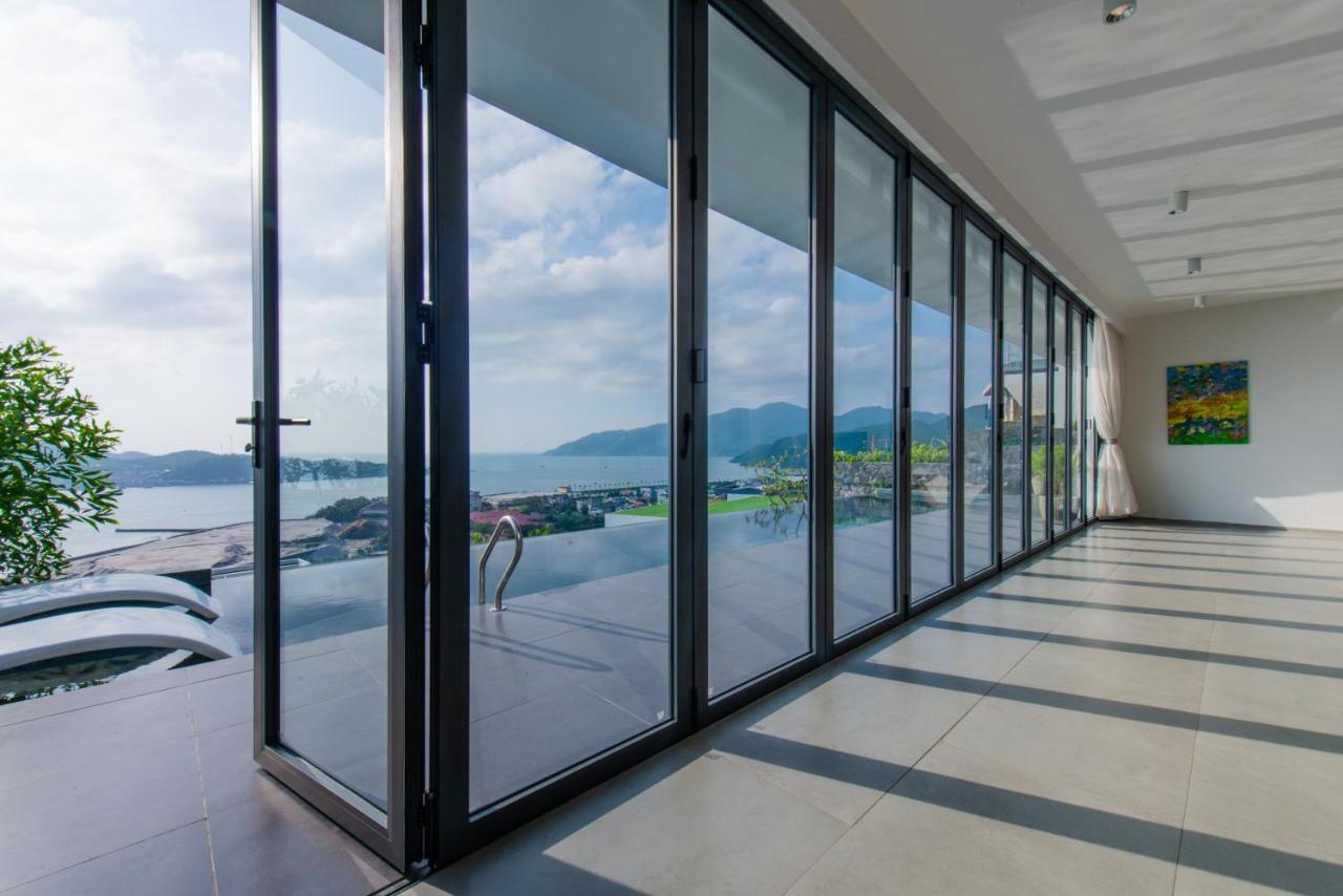 Oceanfront Villas *