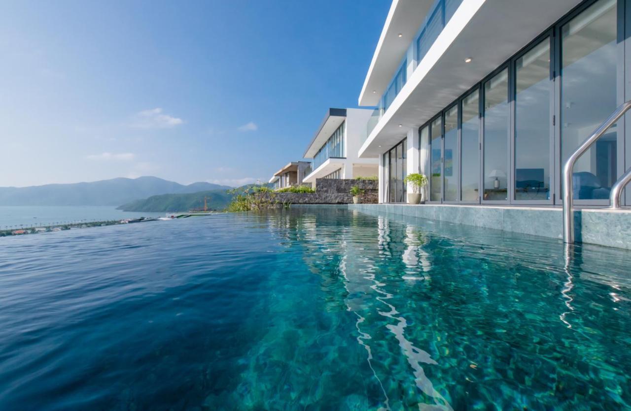 Oceanfront Villas Villa