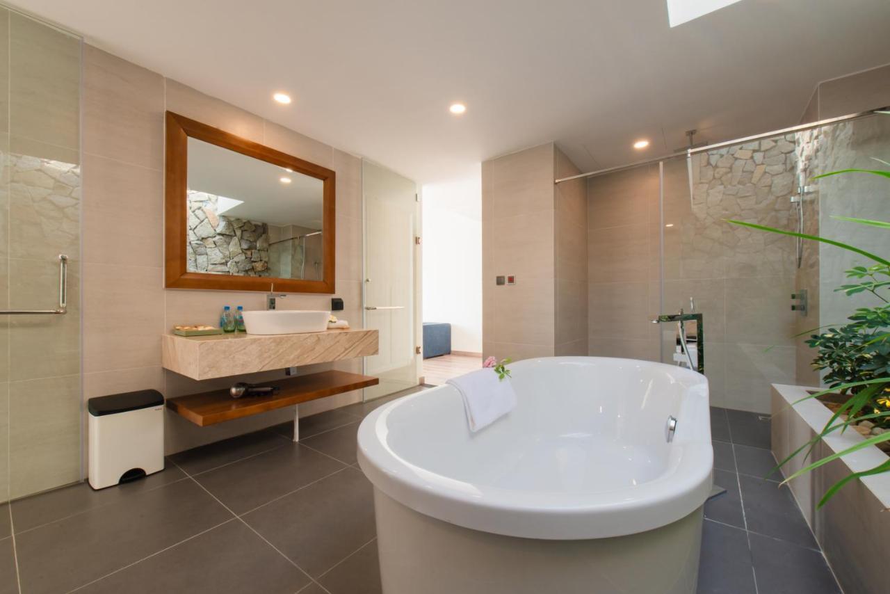 Oceanfront Villas Villa *