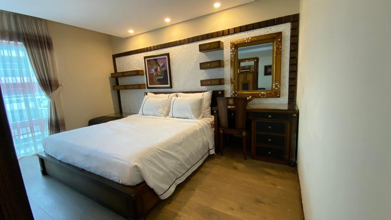 Lotus Village 4*