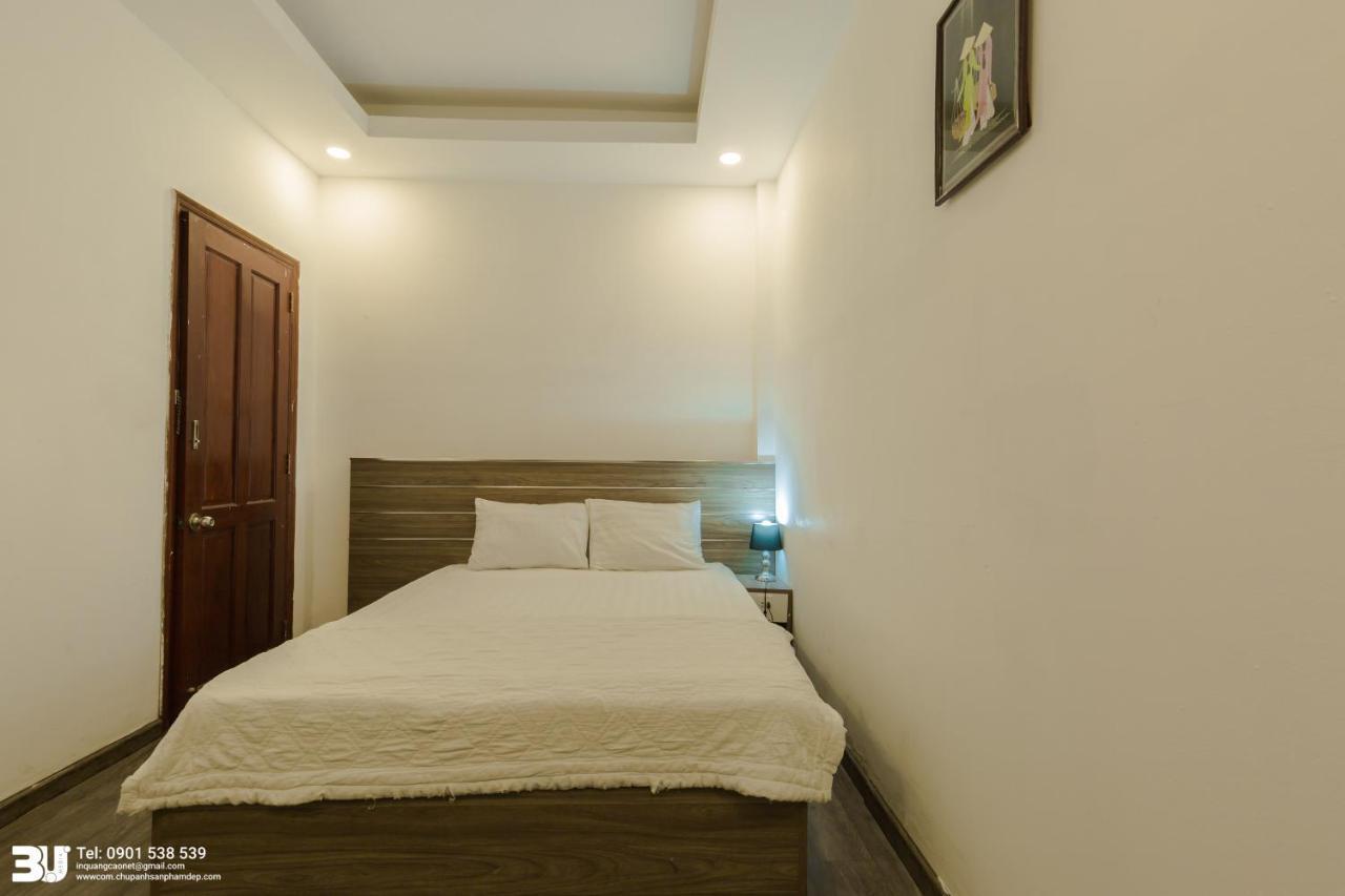 Hotel Th Airport
