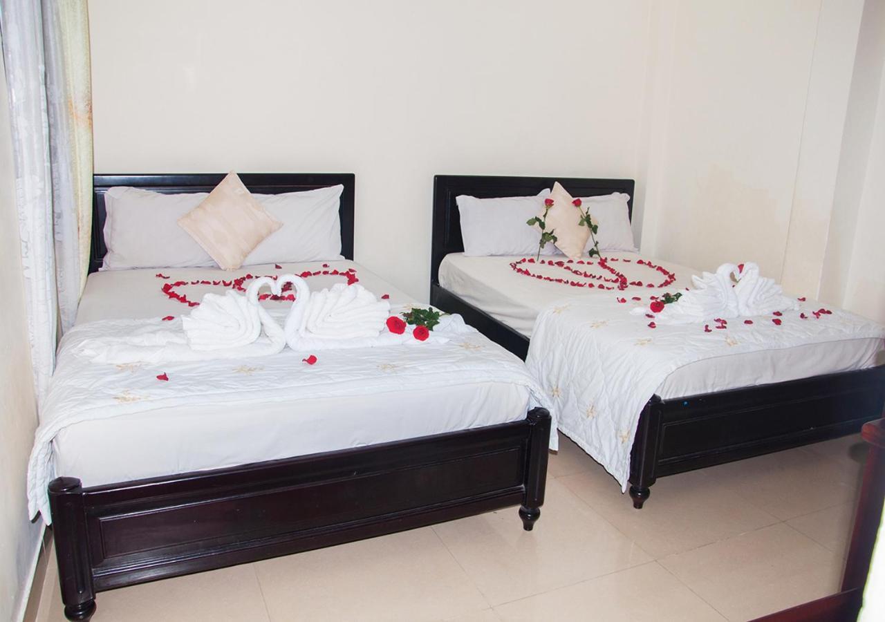 Hotel Queen 7