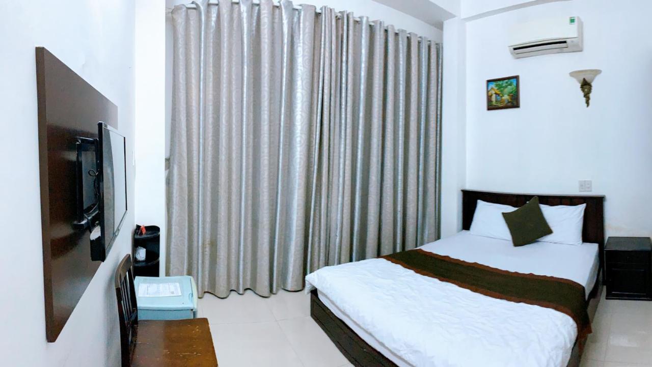 Hotel Phong Luu Nha Trang