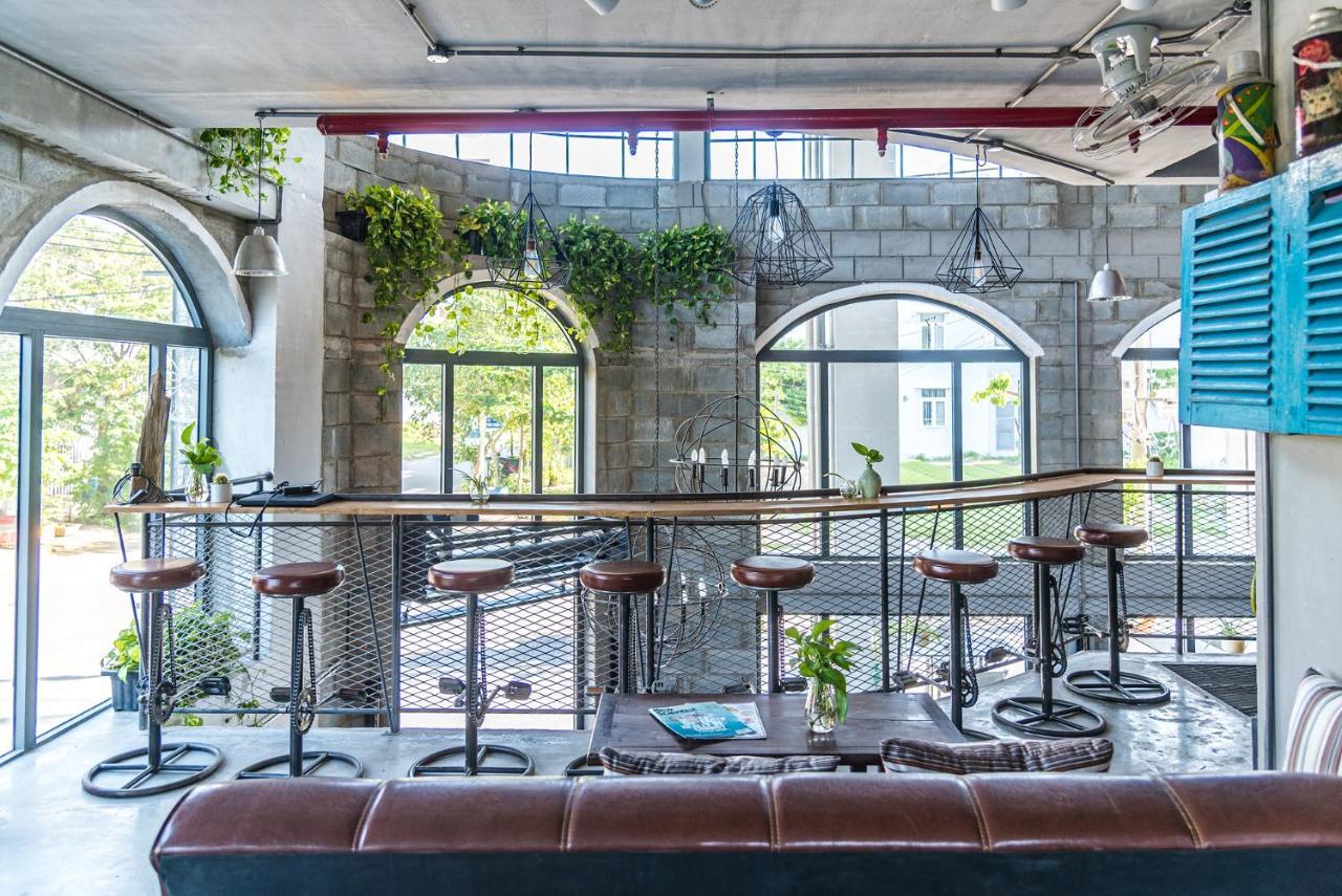 Bridges Boutique Hotel 3*