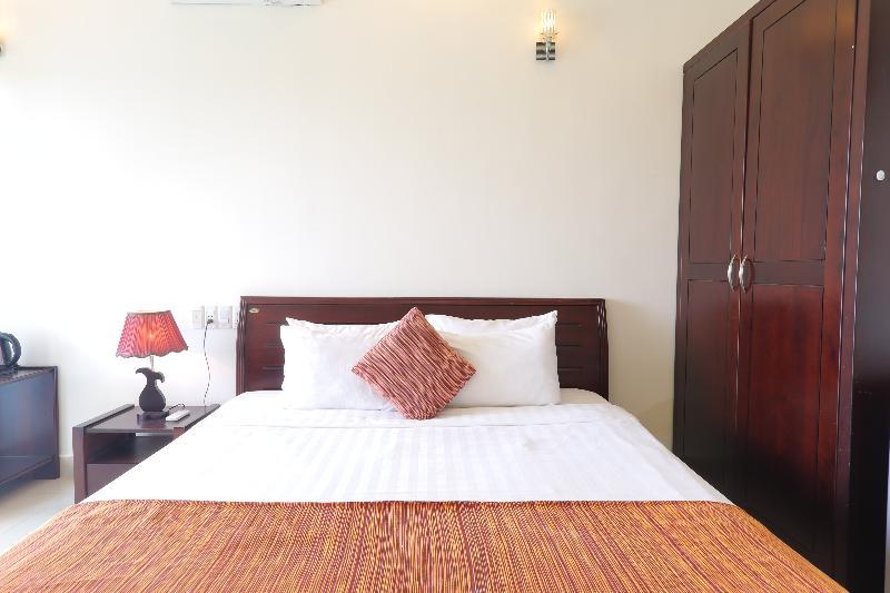 Dream Hotel 3*