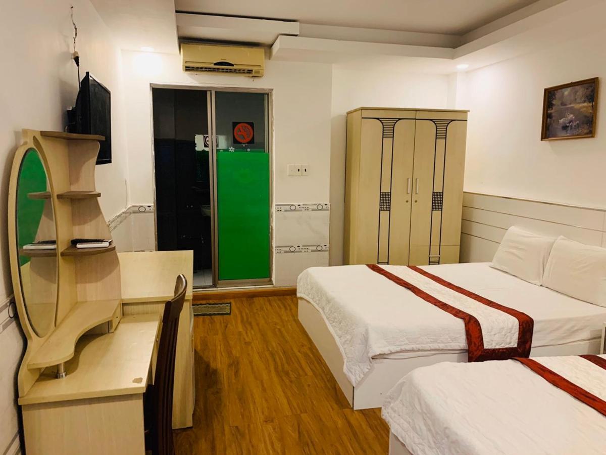 Hotel Th Airport 2*
